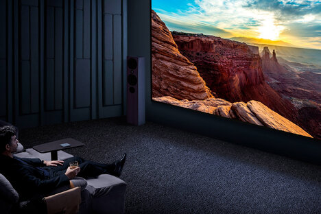 BenQ W5850 4K Projector