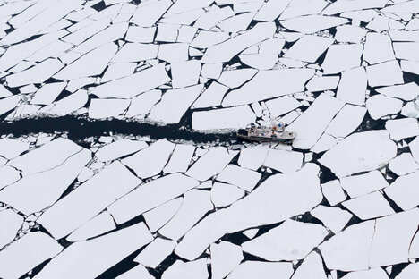 COMO Arctic Yacht Expedition