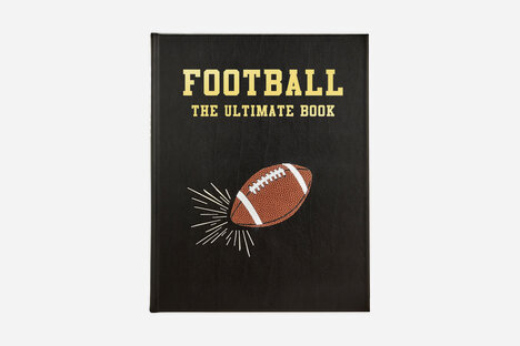 Football - The Ultimate Book