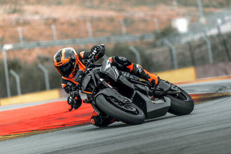 KTM 1390 Super Duke RR Track Motorcycle