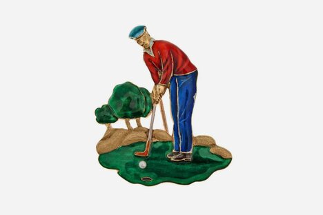 Pearl & Enamel Gold Golfer Pin