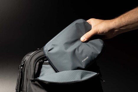 Pioneer Carry Global Pouch