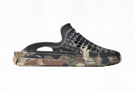 Lusso Cloud Woodland Camo Scenario Slide