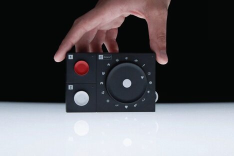 Atonemo NTS Radio Player