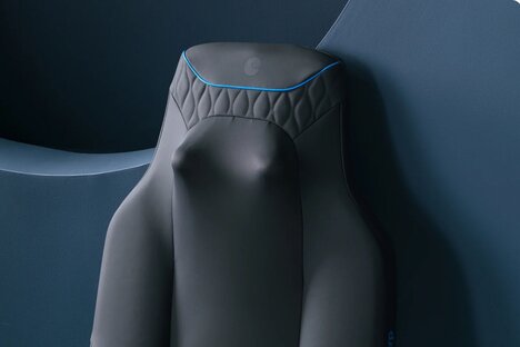 Chirp Contour Decompression and Massage Table