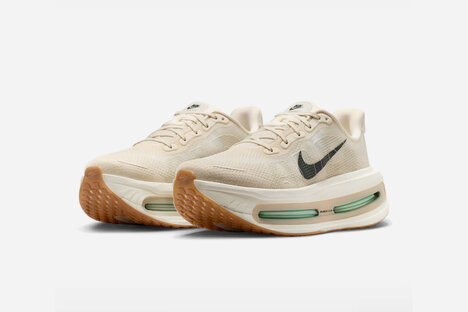 Nike Vomero Premium Running Shoe