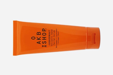 Oak Bishop Juggernaut Volcanic Cleanser 