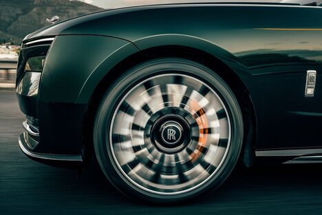 Rolls-Royce Spectre Series II Electric Car