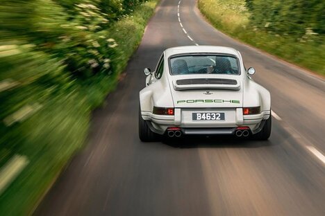 Theon Design Porsche 911 964 Restomod
