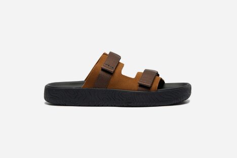 Veja ARPOADOR SUEDE Sandals