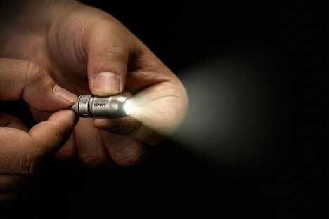 YSmart Bullet3 Keychain Flashlight