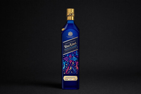 Johnnie Walker Blue Label Festive Blend Scotch Whisky