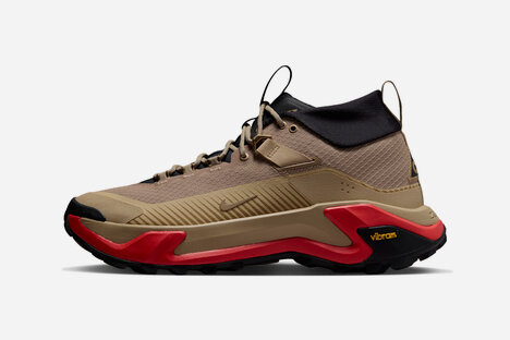 Nike ACG Zegama Hike Shoe