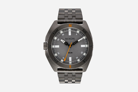 Nixon Oco 44 Watch