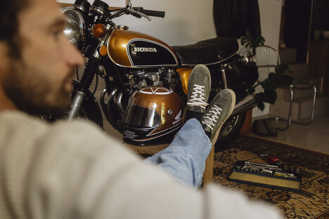 Clae Bastian Shoe