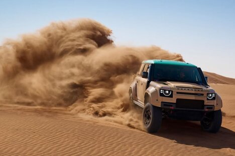 Land Rover Defender Dakar SUV