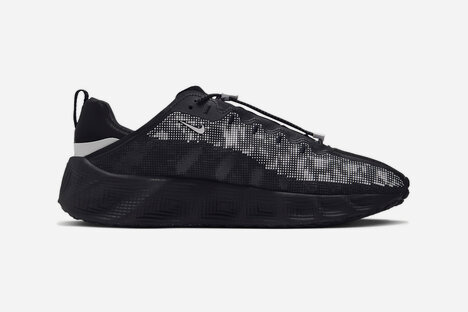 Nike Ava Rover Sneaker
