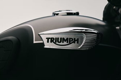 Triumph Bonneville T40 Black Motorcycle