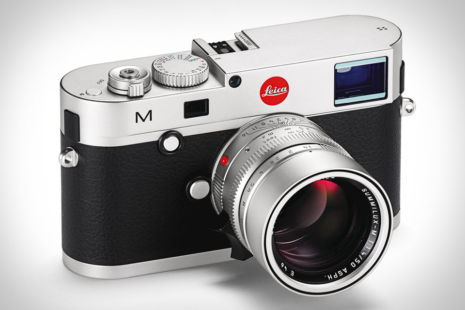 Leica M Camera Uncrate