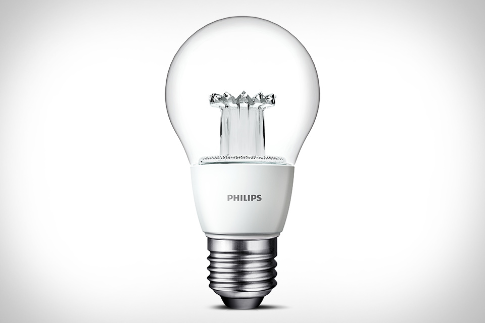 Philips Clear LED Light Bulb Uncrate