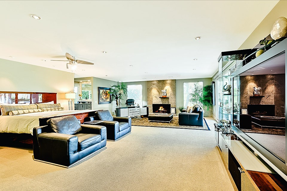 Bing Crosby Estate Uncrate