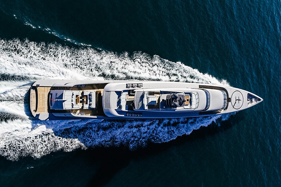 Silver Fast Superyacht | Uncrate