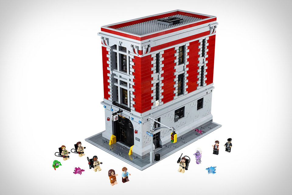 Lego Ghostbusters Firehouse HQ