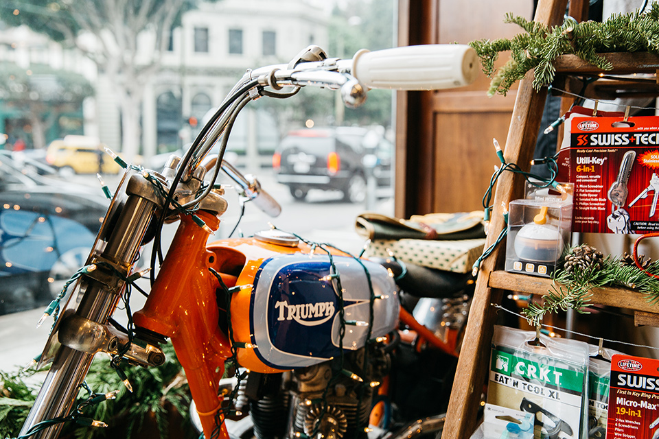 Iron & Resin Uncrate