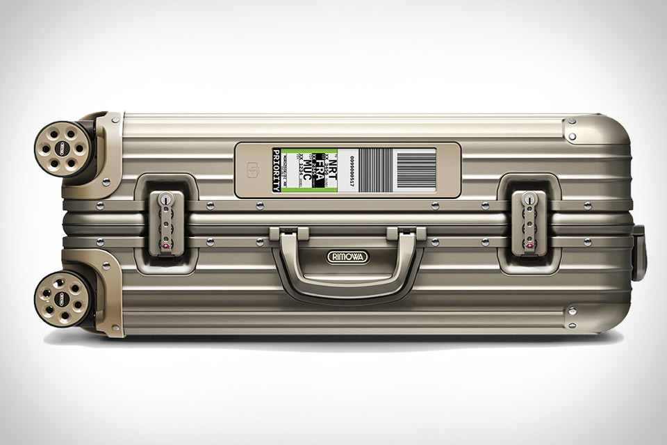 Rimowa Electronic Tag | Uncrate