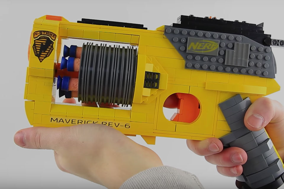 At lyve beskyttelse fryser LEGO Nerf Gun | Uncrate