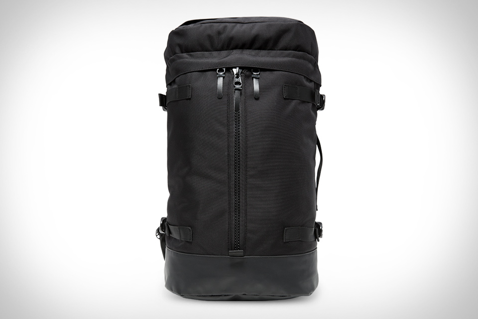 Everyman Hideout Pack | Uncrate