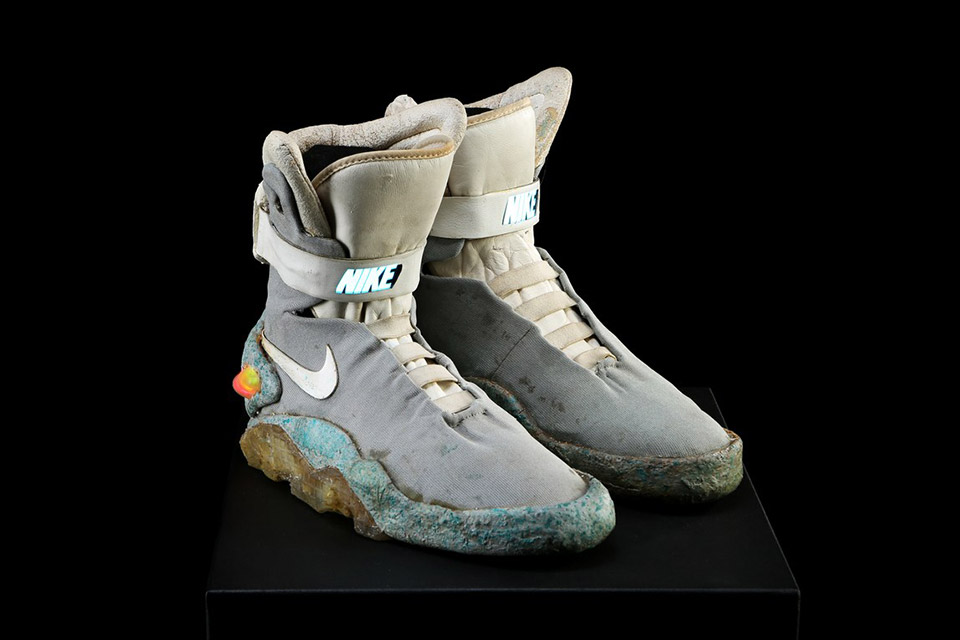 Movie Memorabilia Auction Uncrate