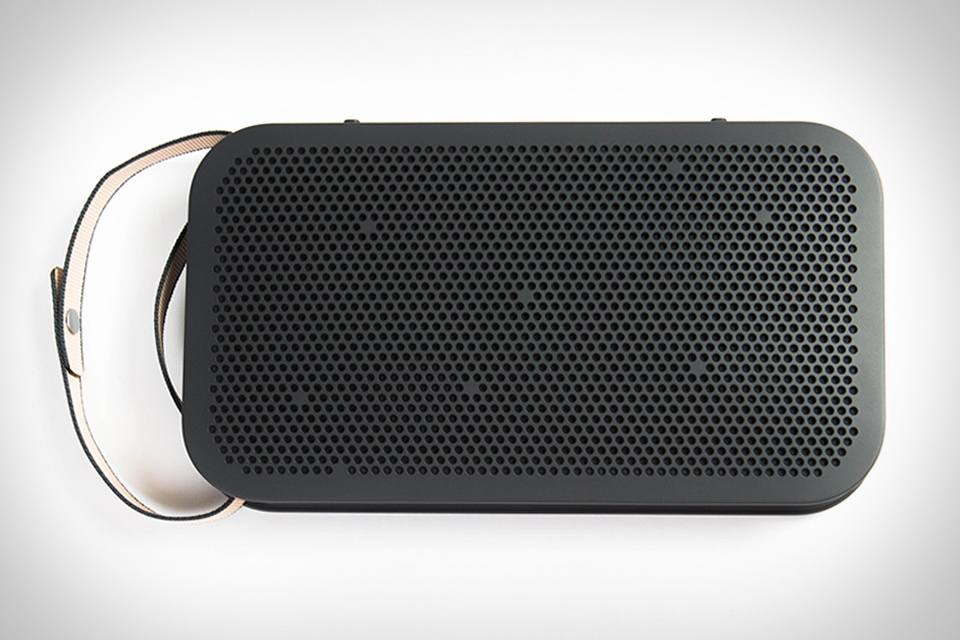 Bang & Olufsen BeoPlay A2 Active Speaker
