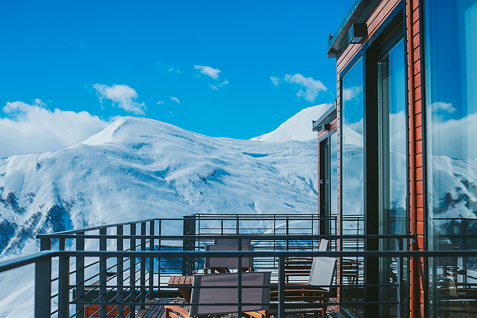 Quadrum Ski & Yoga Resort Uncrate