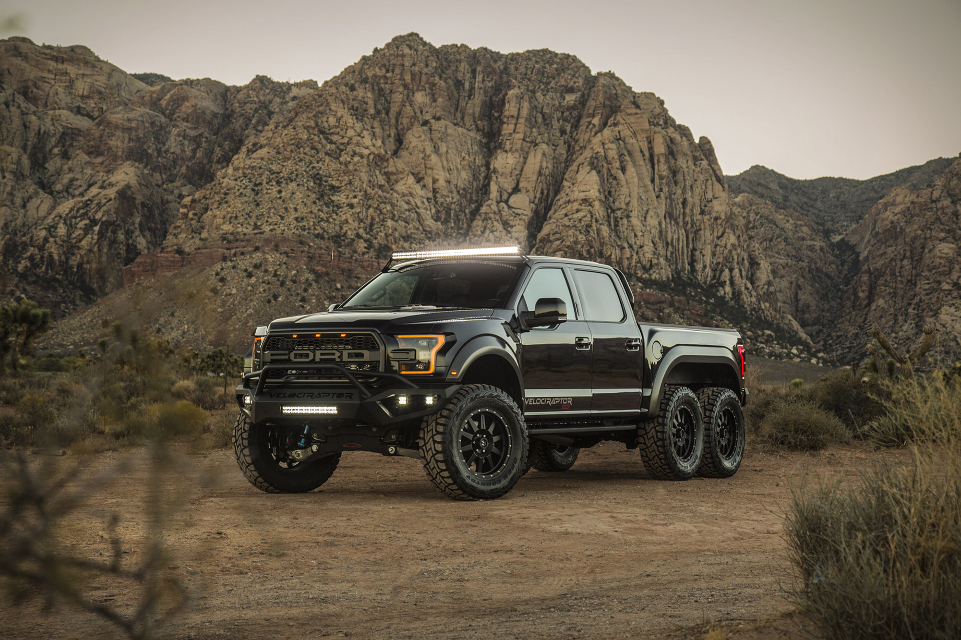 Hennessey Velociraptor 6x6 Truck Uncrate 8216