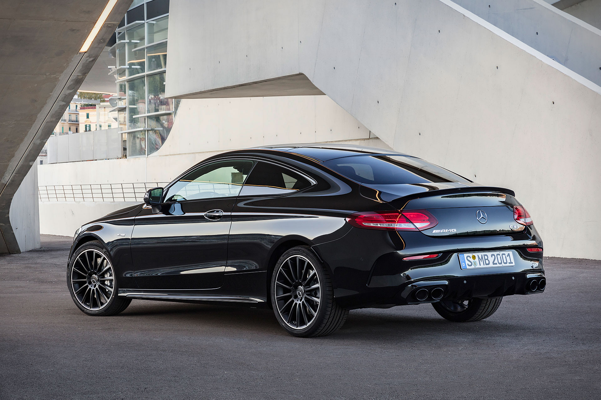 MercedesAMG C43 Coupe Uncrate