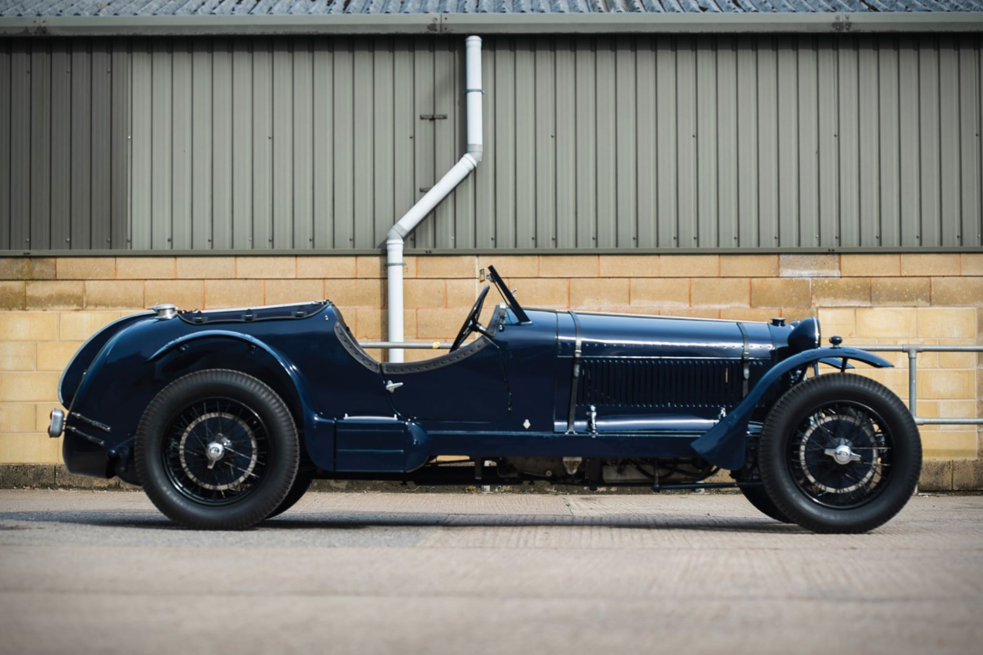 1933年型 アルファロメオ 6C 1900 グランツーリスモ・スパイダー | Uncrate