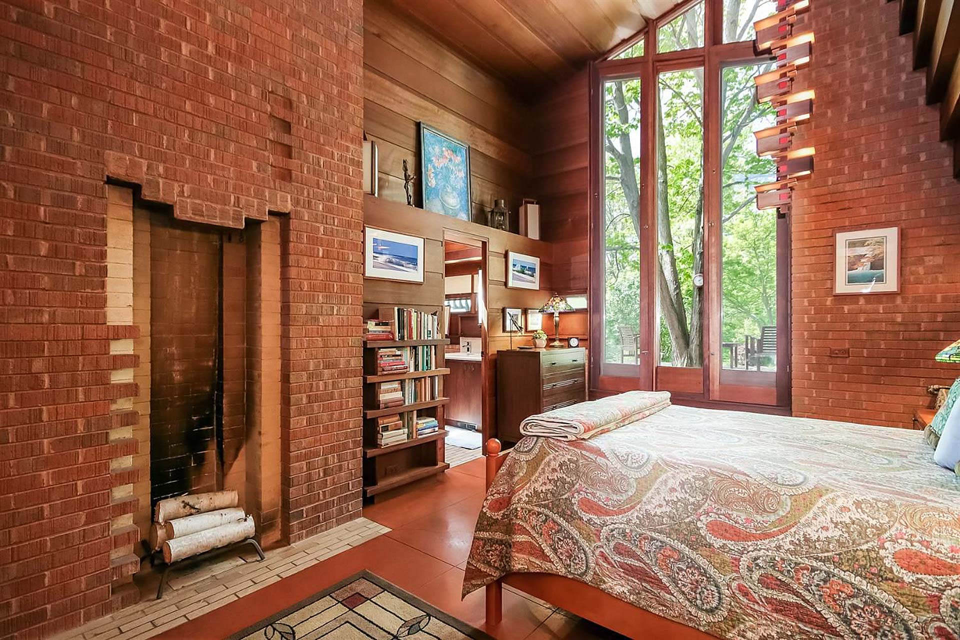 Haddock House Uncrate