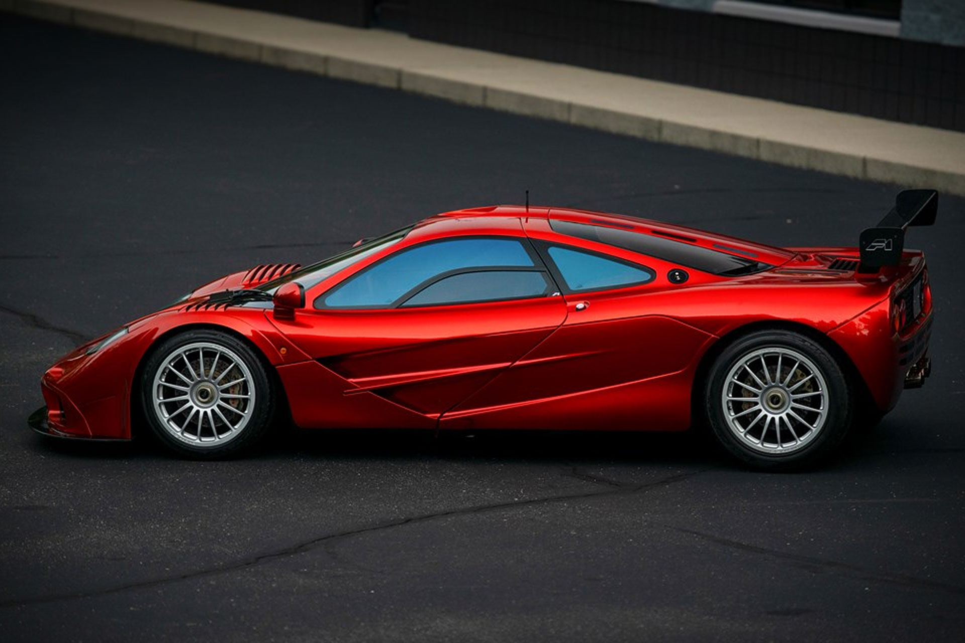 1998 McLaren F1 LM-Spec Coupe | Mclaren f1 lm, Mclaren f1, Mclaren