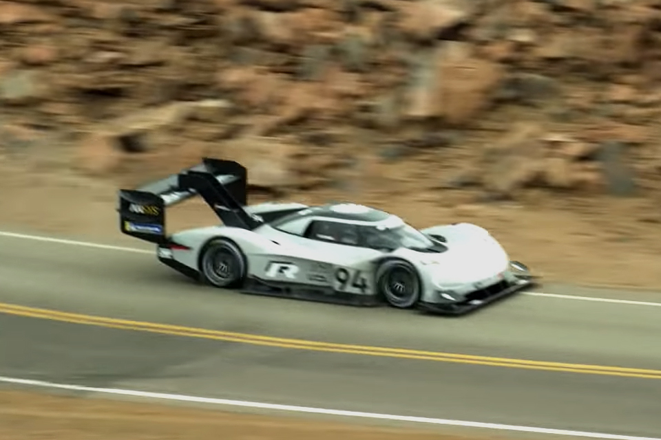 Volkswagen Pikes Peak Record Run Uncrate