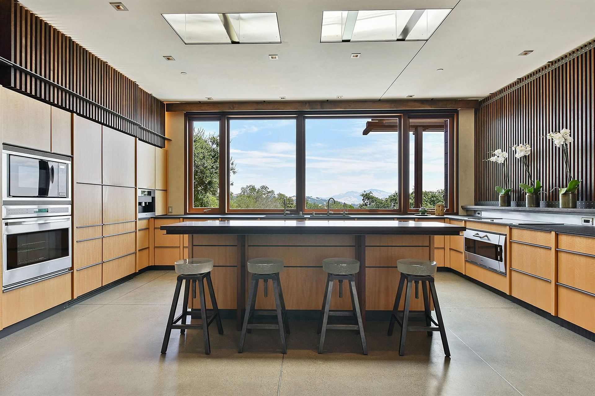 Lafayette Hillside Home Uncrate