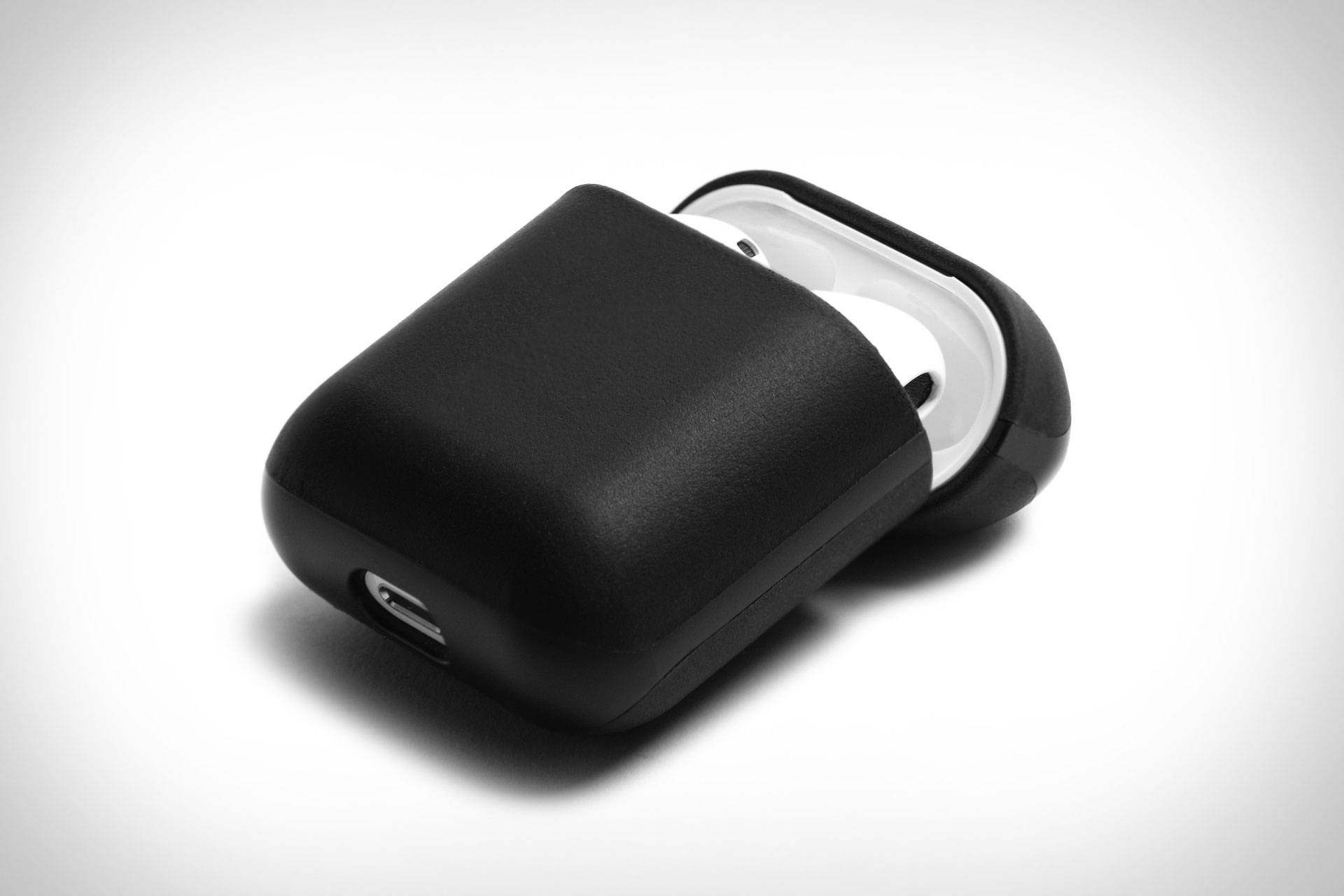 nomad airpod pro 2