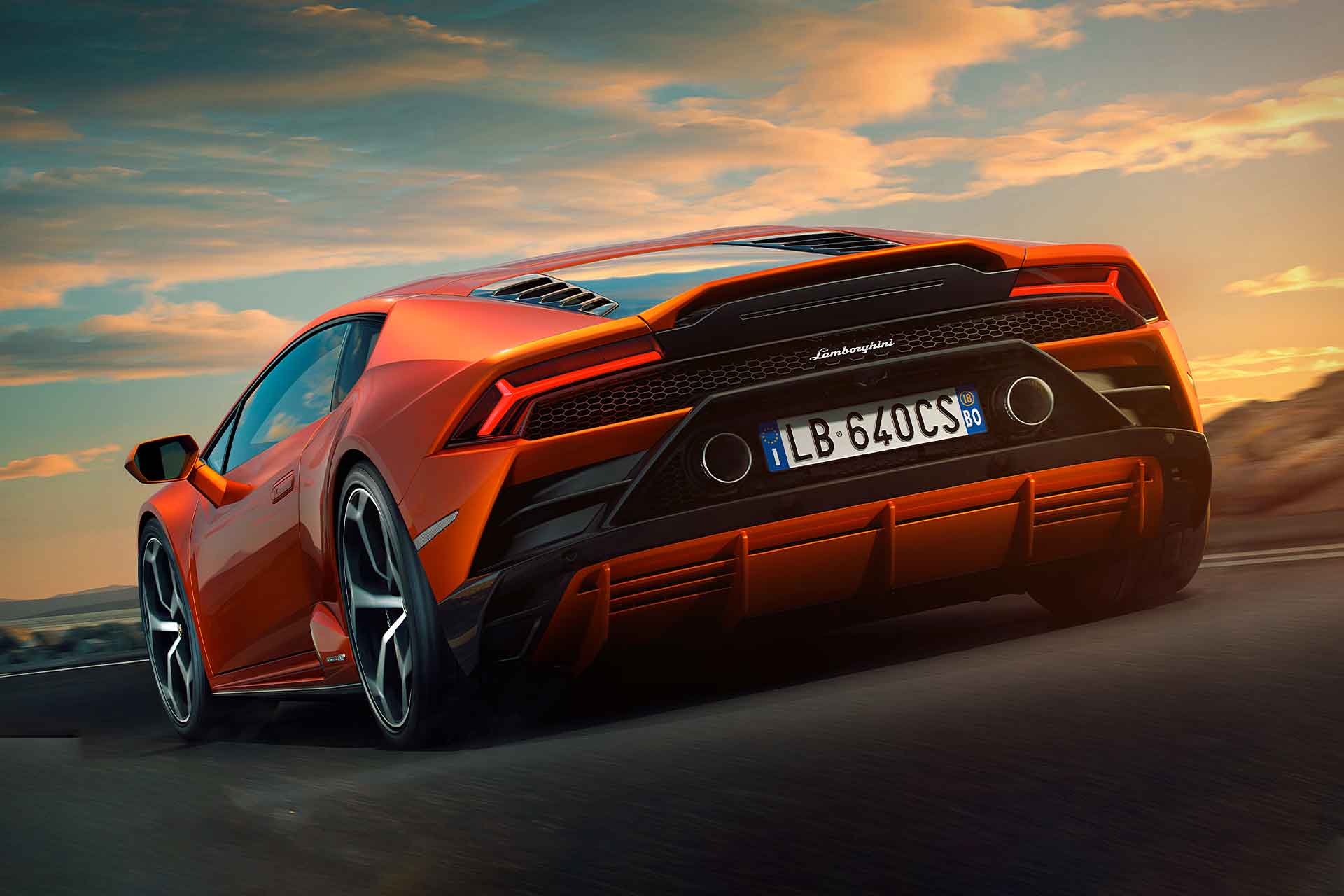 Huracan EVO Coupe Uncrate