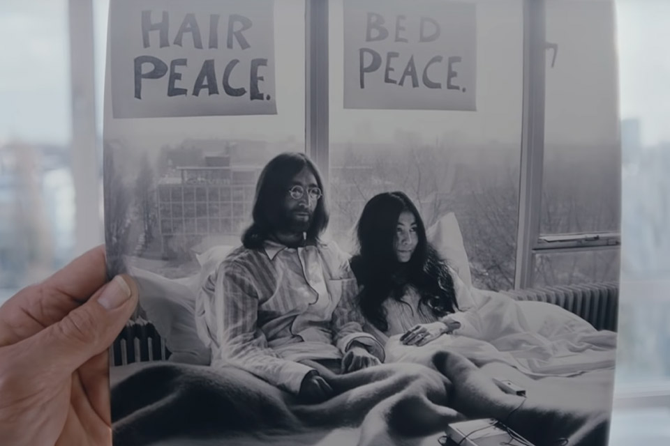 John Lennon & Yoko Ono's Bed In For Peace.