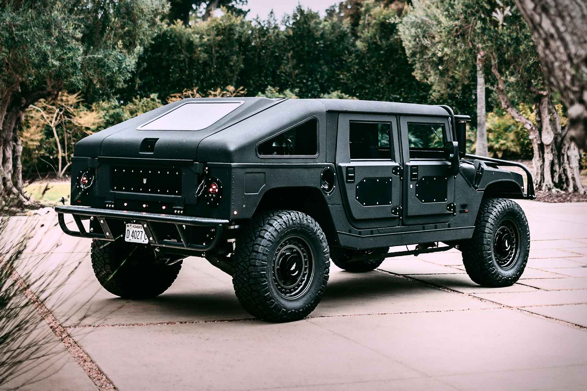 Mil-Spec Hummer H1 06 SUV | Uncrate