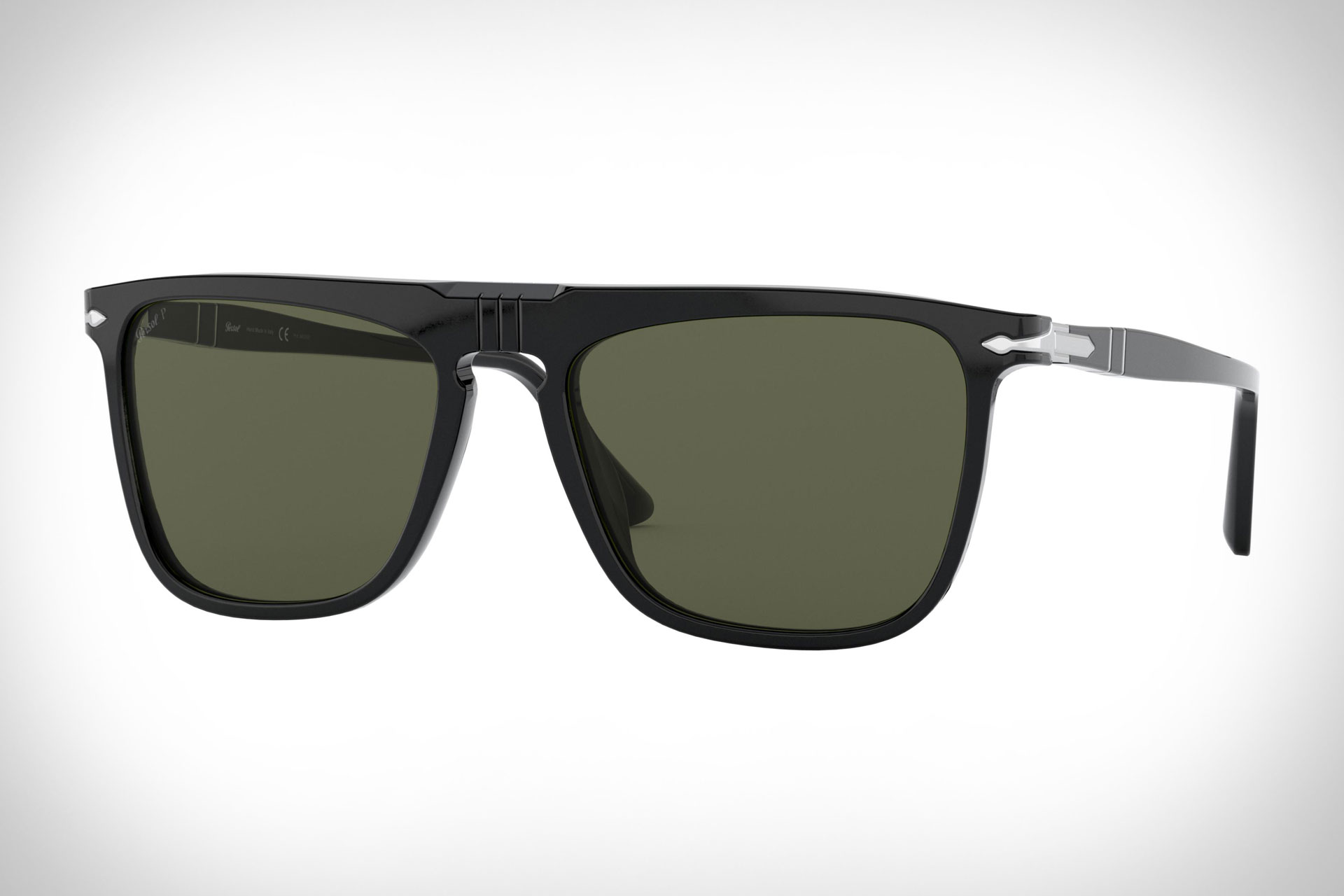 Persol PO3225Sカクテルサングラス | Uncrate