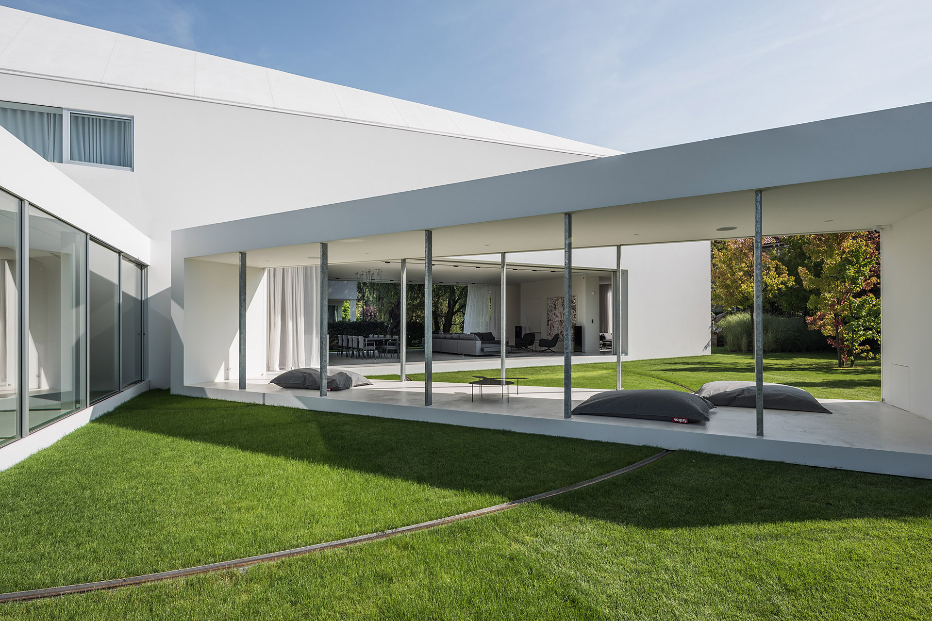 Quandrangular Hiuse Quadrant House | Uncrate
