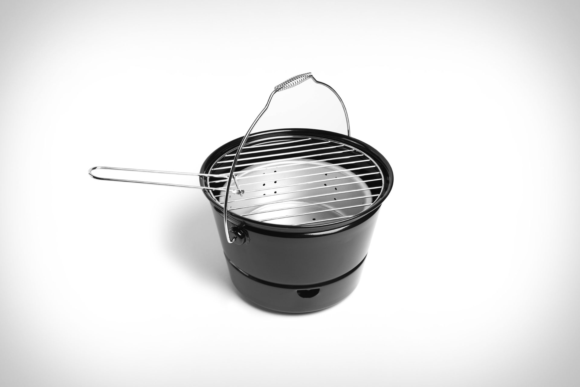 Barbecue Bucket Grill Uncrate
