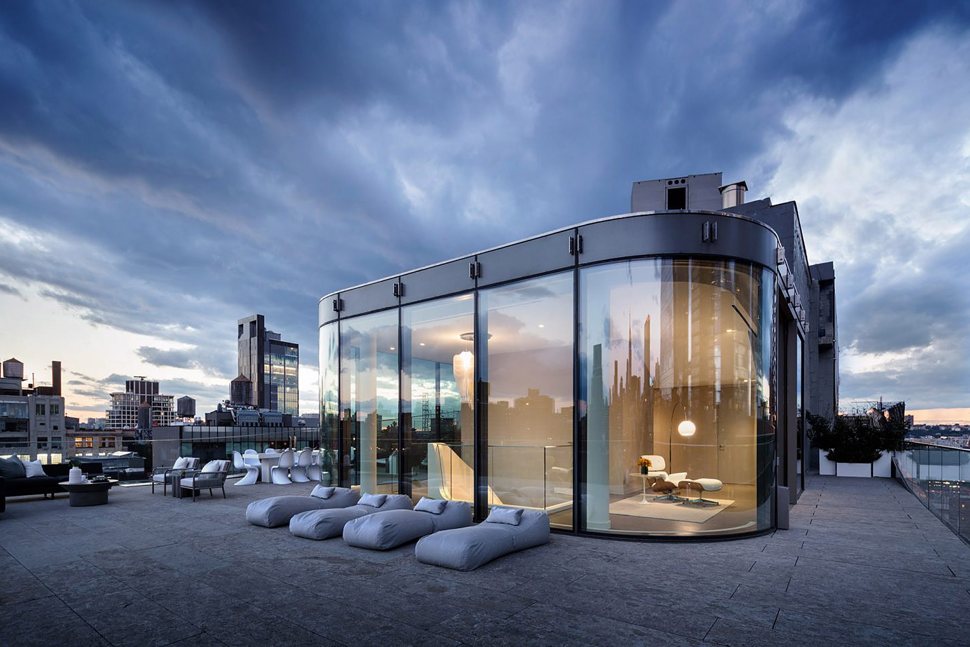 Zaha Hadid Manhattan Penthouse Uncrate