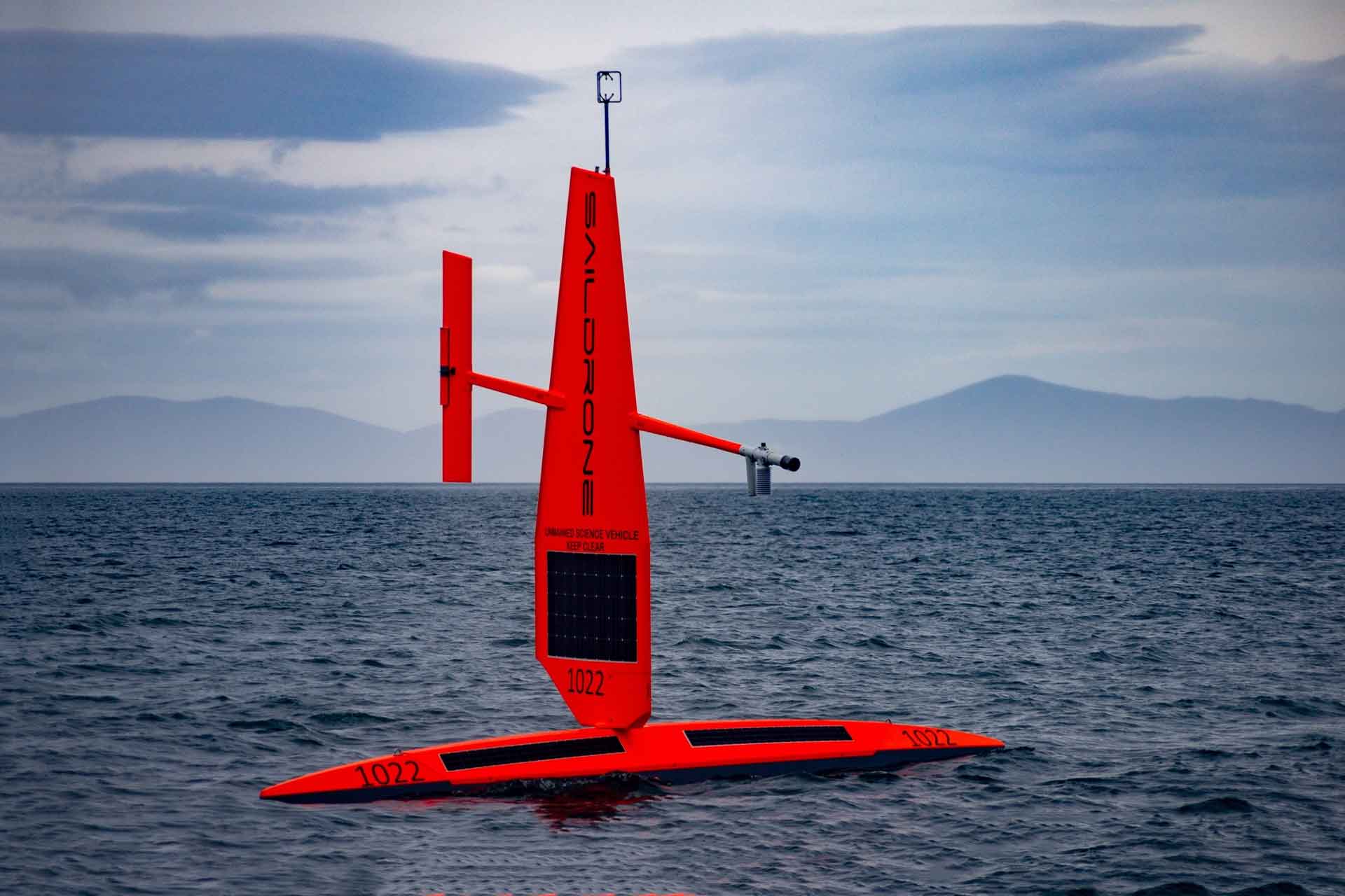 Беспилотный надводный аппарат Saildrone